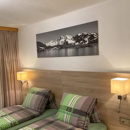 Arcadia Appartement-fewo 6-bettwohnung Allalin By Interhome *