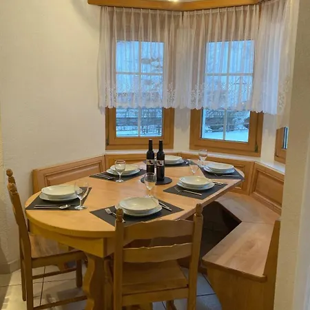 Arcadia Appartement-fewo 6-bettwohnung Allalin By Interhome
